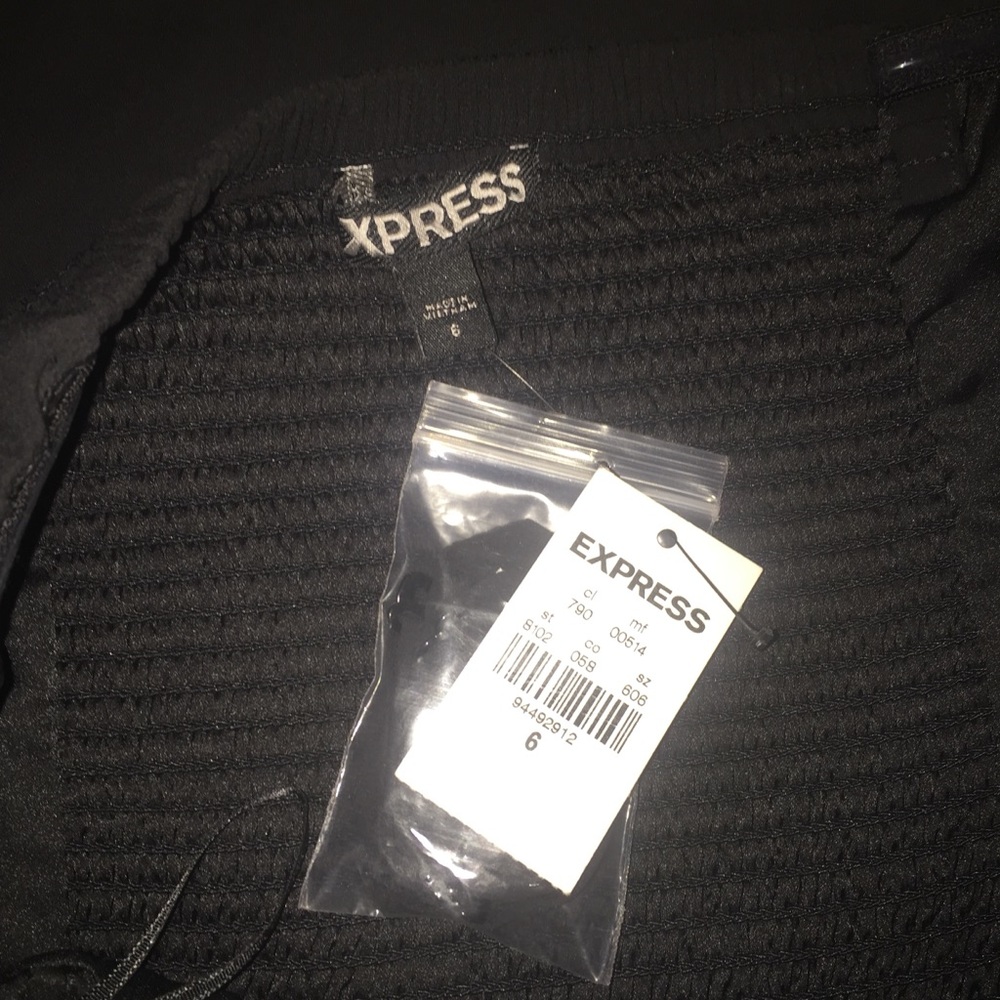NWT | Express Mini LBD!! - Picture 7 of 10